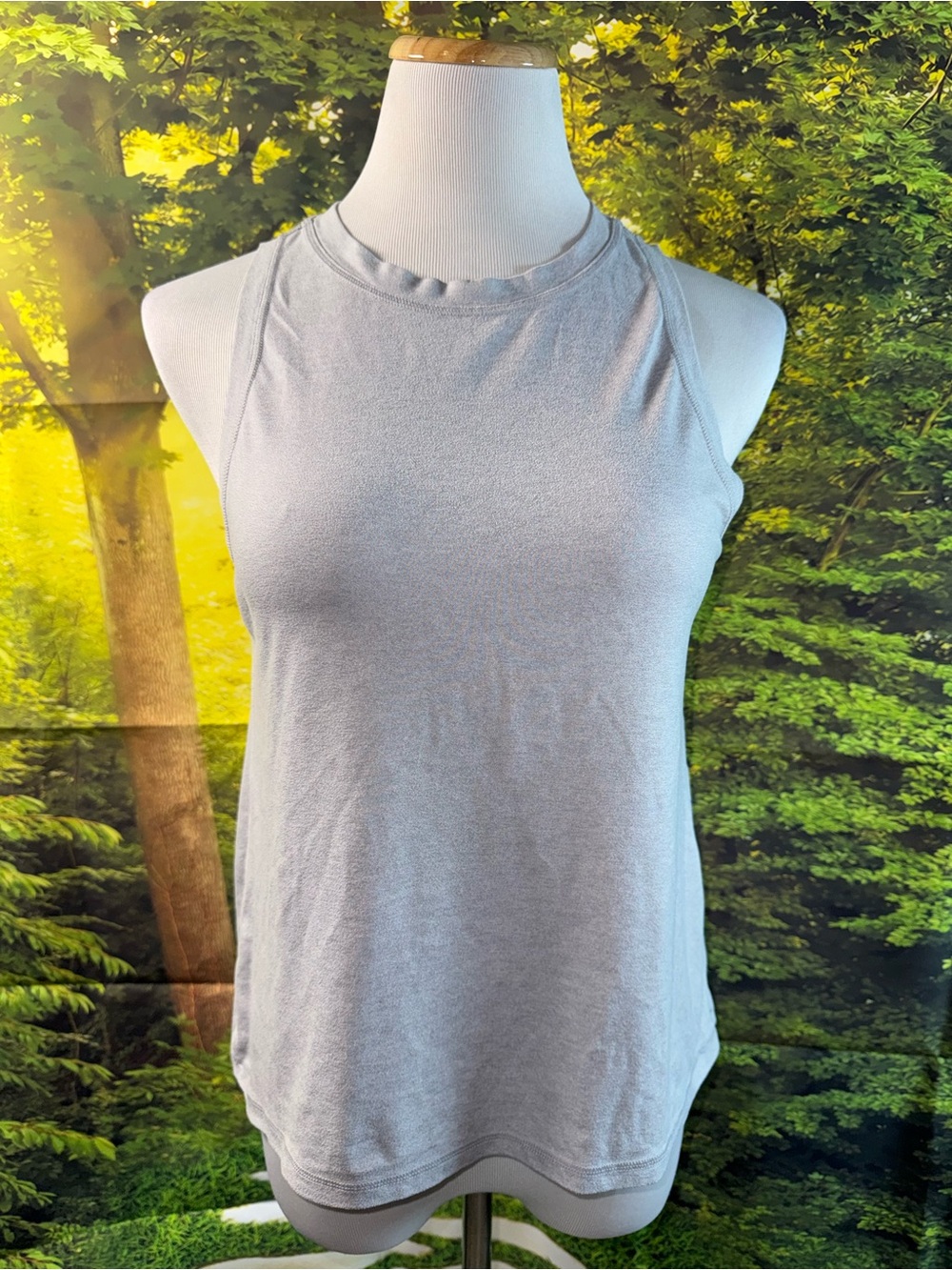 893-Athleta Light Gray Women's Racerback Tank Top